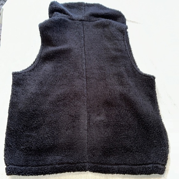 NWT LOFT Faux Sherpa Vest - Picture 7 of 7